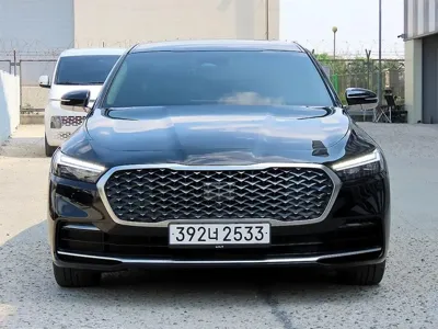 Kia K9 · 2023 год