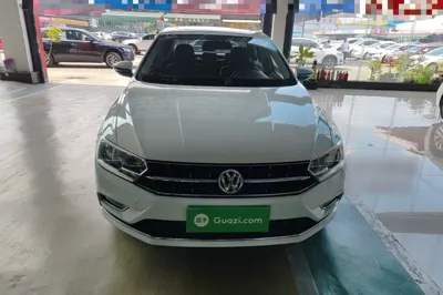 Volkswagen Bora 2017, 133000 км, за 7462 USD
