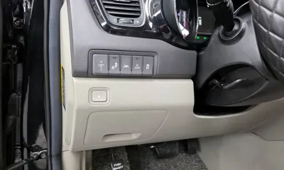 Kia Canival 2016, 146719 км, за 6370.67 USD - фото 16