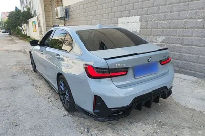 BMW 3 Series 2025, 33200 км, за 30999 USD