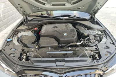 BMW 3 Series 2025, 33200 км, за 30999 USD - фото 30