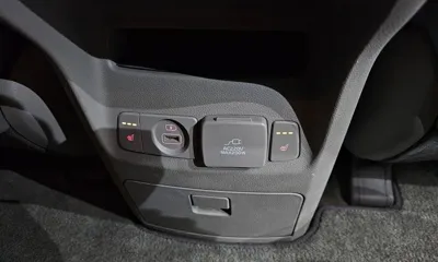 Kia Canival 2016, 109229 км, за 7796.5 USD - фото 19