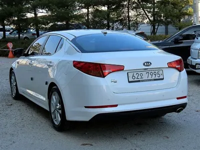 Kia K5 2012, 115508 км, за 3452.77 USD