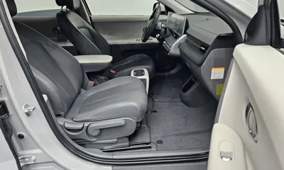 Hyundai Ioniq5 2022, 31950 км, за 20511.81 USD - фото 11