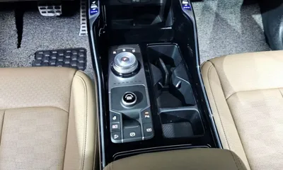 Kia Sorento 2024, 15718 км, за 27432.87 USD - фото 9