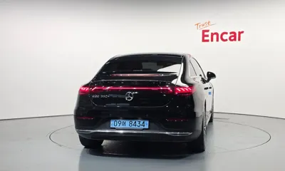Mercedes-Benz EQE 2023, 71282 км, за 31777.03 USD
