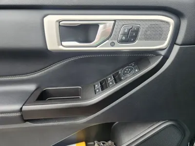 Ford Explorer 2020, 81985 км, за 17395.3 USD