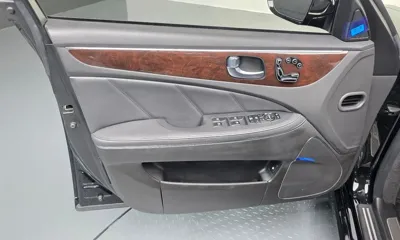 Hyundai Equus 2015, 44301 км, за 10744.28 USD - фото 24