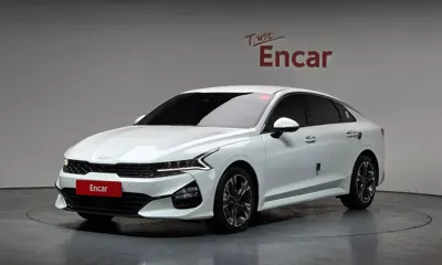 Kia K5 · 2023 год