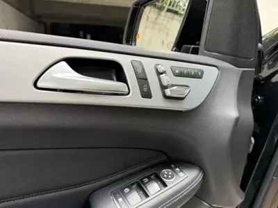 Mercedes-Benz GLS 2016, 88000 км, за 30605.65 USD - фото 11