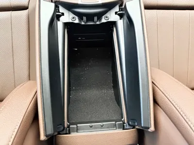 Mercedes-Benz E-Class 2022, 30000 км, за 34578.49 USD - фото 17