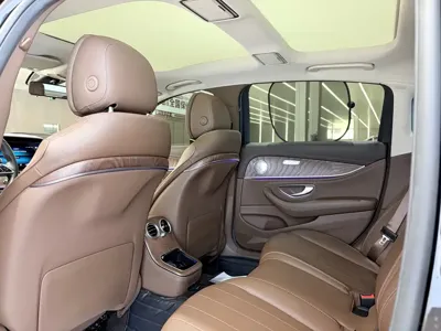 Mercedes-Benz E-Class 2022, 30000 км, за 34578.49 USD - фото 20