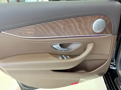 Mercedes-Benz E-Class 2022, 30000 км, за 34578.49 USD - фото 21