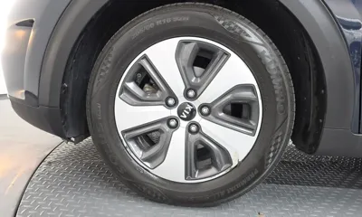 Kia Niro 2017, 140901 км, за 6761.19 USD