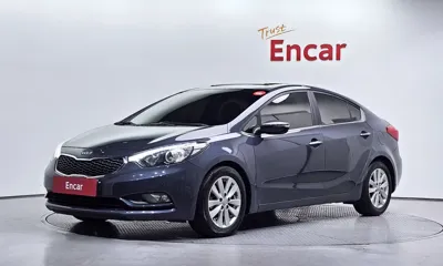 Kia K3 · 2015 год