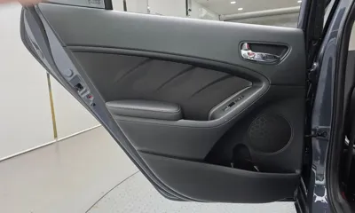 Kia K3 2015, 123666 км, за 3872.92 USD - фото 25
