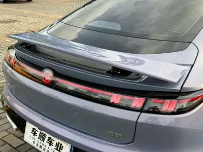 Changan Eado 2025, 3900 км, за 10726.54 USD - фото 9