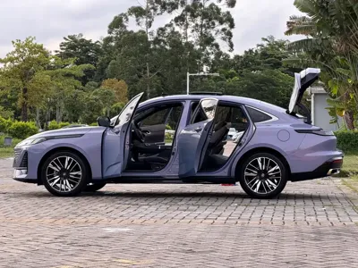 Changan Eado 2025, 3900 км, за 10726.54 USD - фото 26