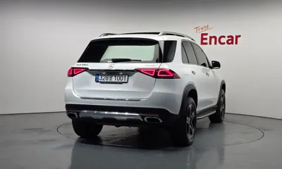Mercedes-Benz GLE-Class 2022, 43996 км, за 43879.59 USD
