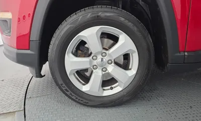 Jeep Compass 2018, 36425 км, за 7670.8 USD