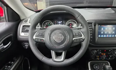 Jeep Compass 2018, 36425 км, за 7670.8 USD - фото 13