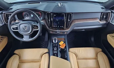 Volvo XC60 2021, 20348 км, за 29732.4 USD - фото 7