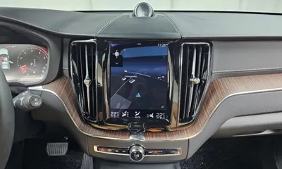 Volvo XC60 2021, 20348 км, за 29732.4 USD - фото 14
