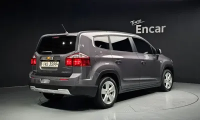 ChevroletGMDaewoo Orlando 2013, 106895 км, за 2496.06 USD