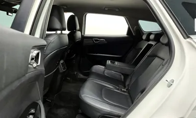 Kia Sportage 2023, 41060 км, за 18839.44 USD - фото 12