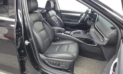 Hyundai Grandeur 2020, 94465 км, за 14918.57 USD - фото 11