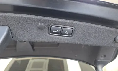 Hyundai Grandeur 2020, 94465 км, за 14918.57 USD - фото 31
