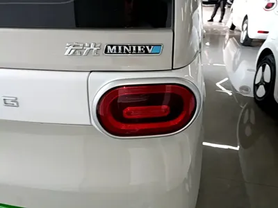 Wuling MINIEV 2025, 6500 км, за 4485.8 USD - фото 8