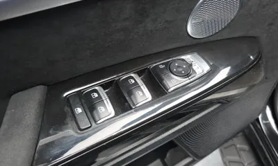Kia Mohave 2023, 44502 км, за 28325.83 USD - фото 29