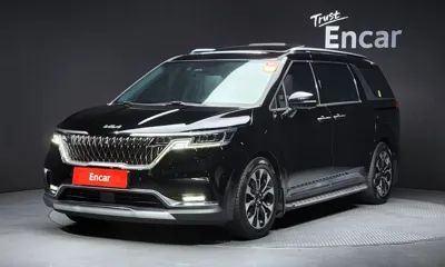 Kia Canival · 2021 год