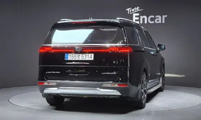 Kia Canival 2021, 61669 км, за 19469.94 USD