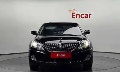 Hyundai Equus 2012, 132805 км, за 3646.54 USD