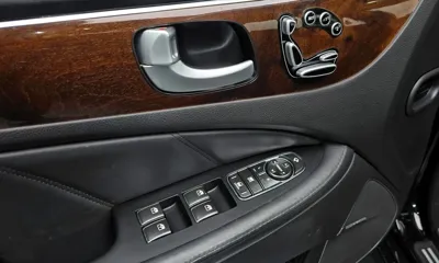 Hyundai Equus 2012, 132805 км, за 3646.54 USD - фото 18
