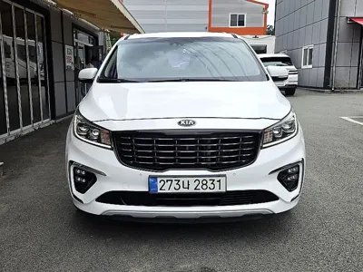 Kia Canival 2019, 141626 км, за 9376.83 USD
