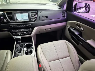 Kia Canival 2019, 141626 км, за 9376.83 USD - фото 7