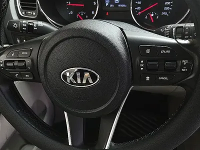 Kia Canival 2019, 141626 км, за 9376.83 USD - фото 14