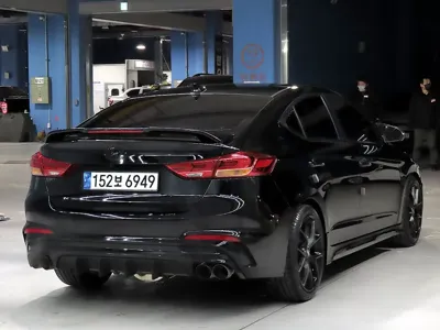 Hyundai Avante 2018, 80571 км, за 8318.47 USD