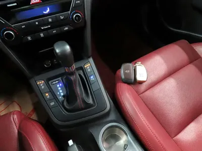 Hyundai Avante 2018, 80571 км, за 8318.47 USD - фото 9