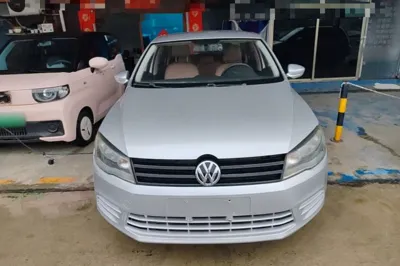 Volkswagen Jetta 2015, 98900 км, за 4625 USD