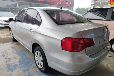 Volkswagen Jetta 2015, 98900 км, за 4625 USD