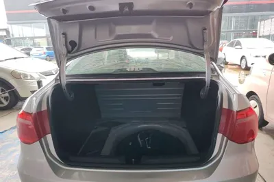 Volkswagen Jetta 2015, 98900 км, за 4625 USD - фото 22