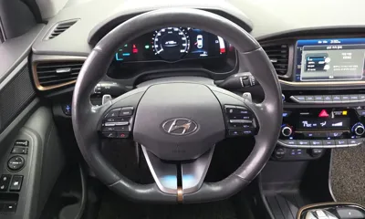 Hyundai Ioniq 2017, 174068 км, за 5579.62 USD - фото 13