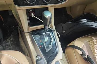 Toyota Corolla 2014, 98100 км, за 7350 USD - фото 11