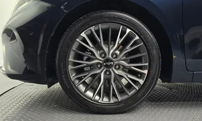Kia K3 2023, 12987 км, за 18526.94 USD