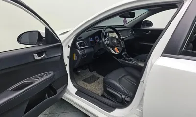 Kia K5 2020, 153300 км, за 7752.45 USD - фото 10
