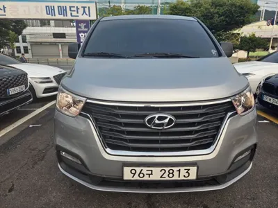 Hyundai Starex 2020, 60768 км, за 11495 USD